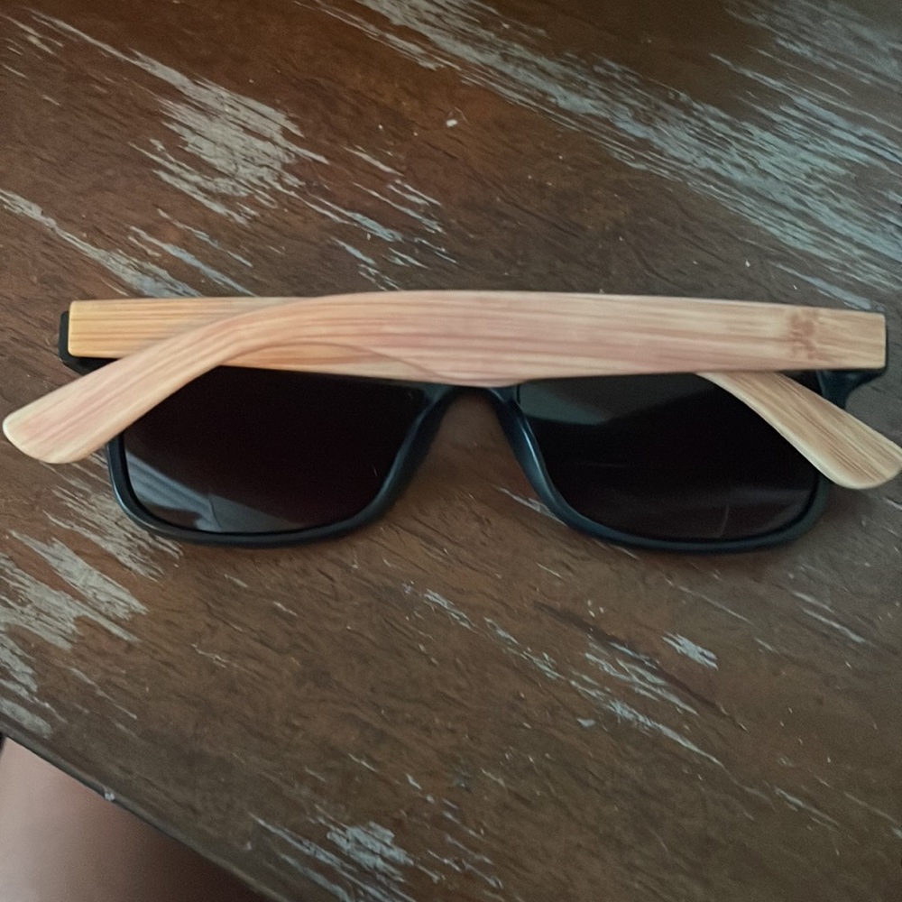 Gamma Ray Bifocal Sun Reader Gr1001 Black And Wood Tone Sunglasses View 2